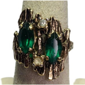 Vintage Ring, gold bars, emerald marquise, rhinestones, Size 6 5